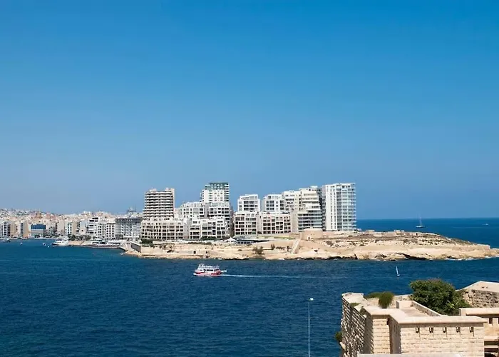 Vallettastay - Harbor View Gem- Sea View 1 Bed Apt